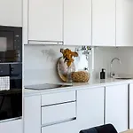 Ocean Views - New Private With Pool & Sea Views Lägenhet