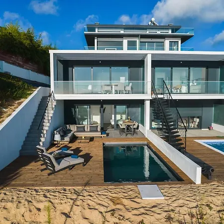 Ocean Views - New Private With Pool & Sea Views Nazare