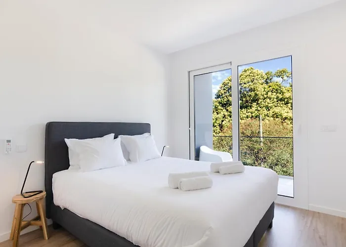 Ocean Views - New Private With Pool & Sea Views Daire *