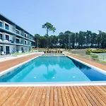 Ocean Views - New Private With Pool & Sea Views Apartament