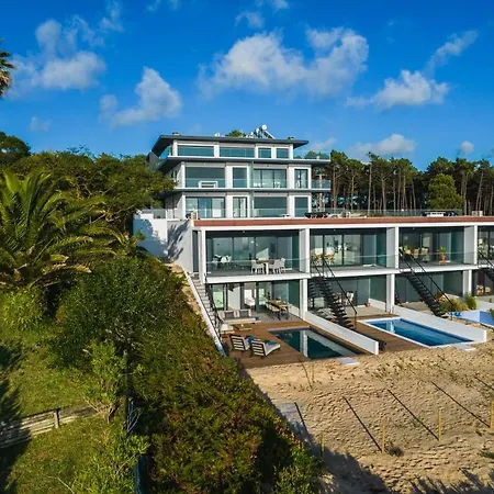 Апартаменты Ocean Views - New Private With Pool & Sea Views *