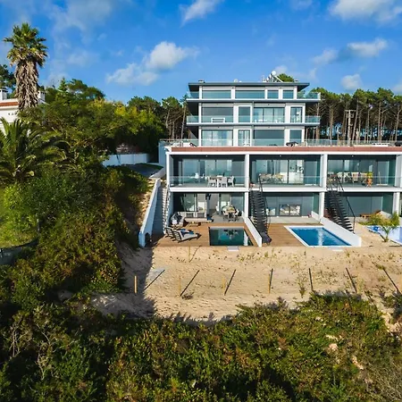 Ocean Views - New Private With Pool & Sea Views 아파트 *