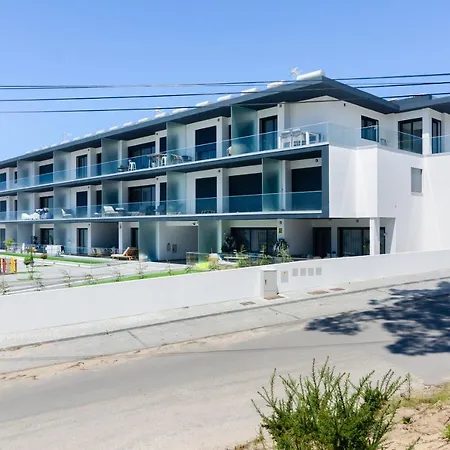 Ocean Views - New Private With Pool & Sea Views Appartamento