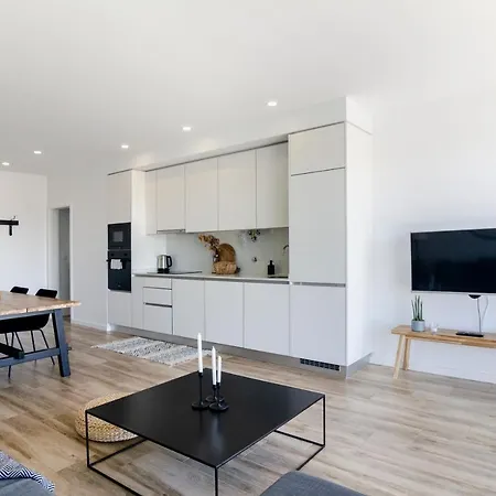 Lejlighed Ocean Views - New Private With Pool & Sea Views *
