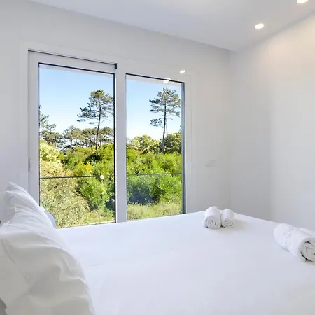 Ocean Views - New Private With Pool & Sea Views Appartamento Nazaré