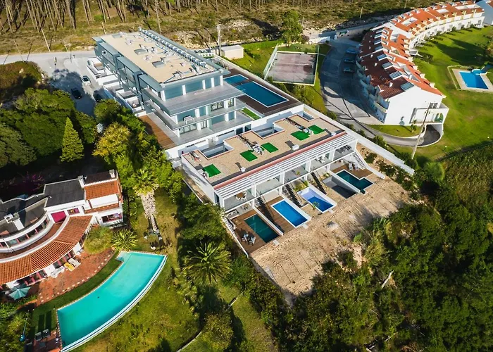 Ocean Views - New Private With Pool & Sea Views Апартаменты *